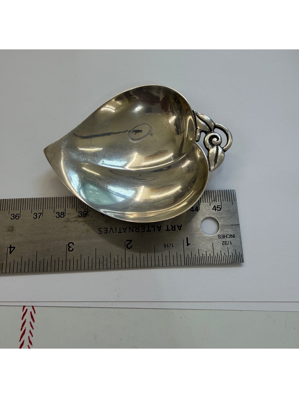 Tiffany & Co sterling silver 1940s trinket dish/ nut dish - Picture 6 of 6